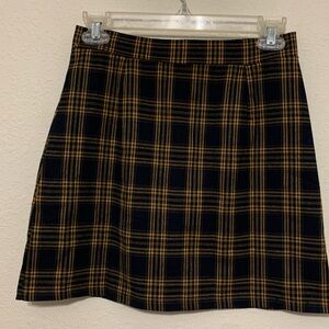 Plaid Mini Skirt Small Black and Gold Zipper Cotton blend Academia Feminine